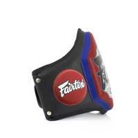 FAIRTEX - Triple Champ Microfibre Belly Pad (BPV3) - Black w/ Red Front