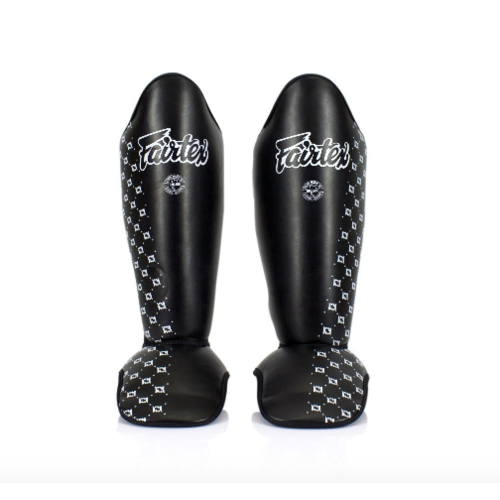 FAIRTEX SP5 Competition Shin Guards - BLACK (SP5) - Extra Large 