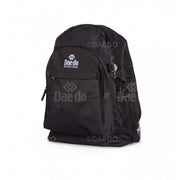 Black backpack with 'Daedo' branding on a white background